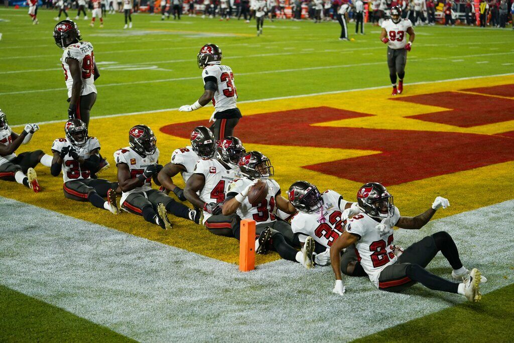 Chiefs Buccaneers Super Bowl Football